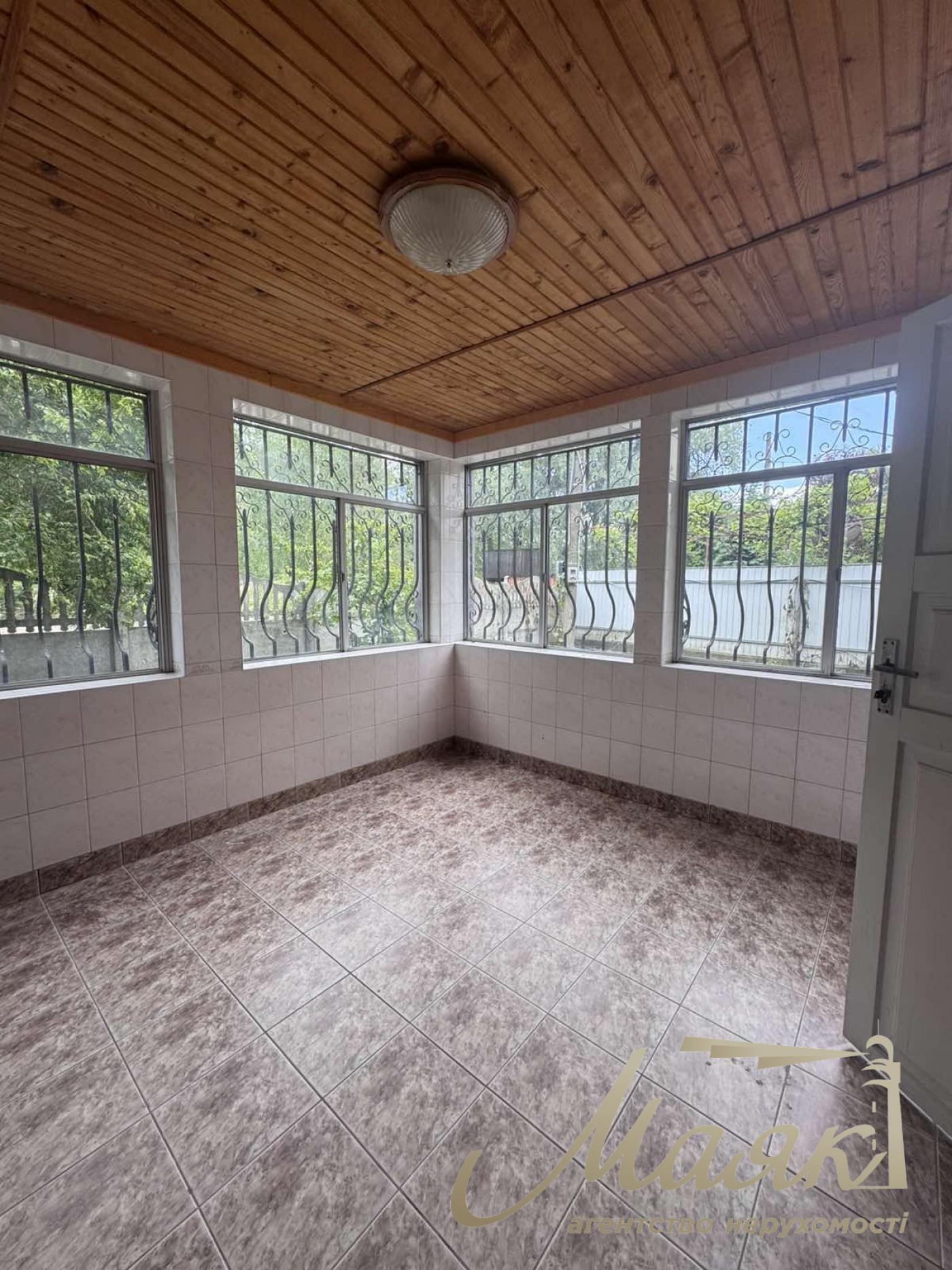 Продаж 2х-поверхового будинку з виходом до води 120м2 9 сотко землі Голосіївський район, Чапаєвка/Віта Литовська з виходом до води