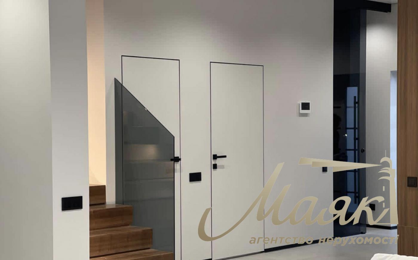 Продажа 2х-этажного дома с. Ходосовка в КГ " Нова Ходосовка" , Киево-Святошинский