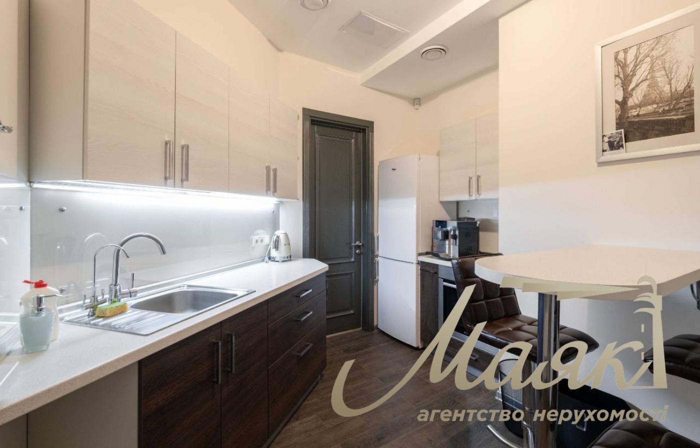 Оренда офісного приміщення, 103 м², Саксаганського 68/21