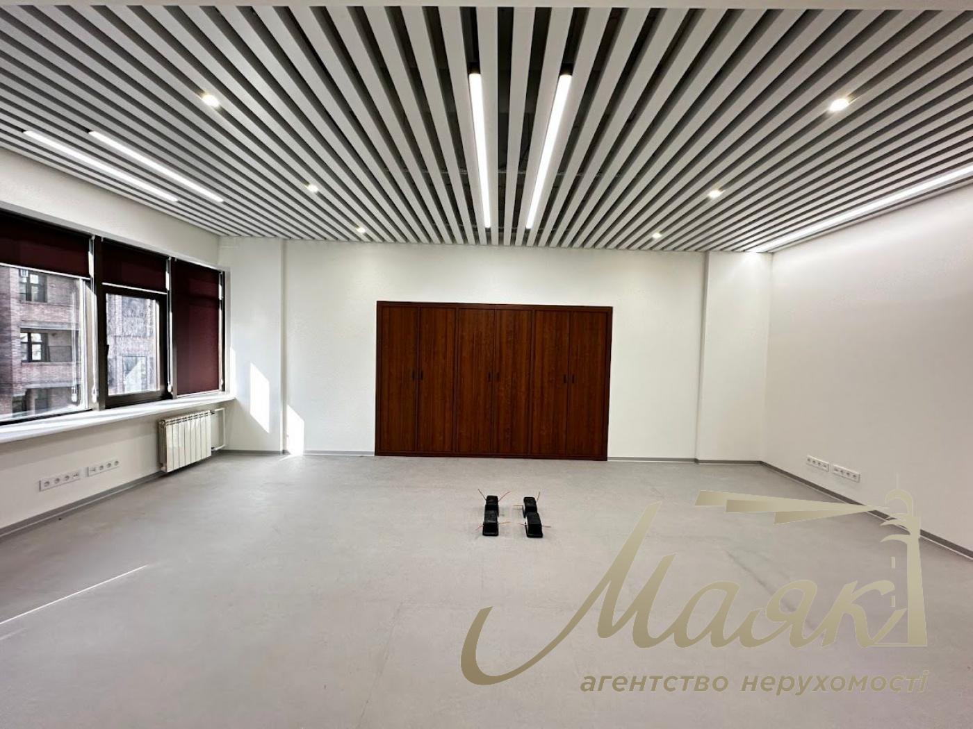 Продажа офиса 400 м², Киев