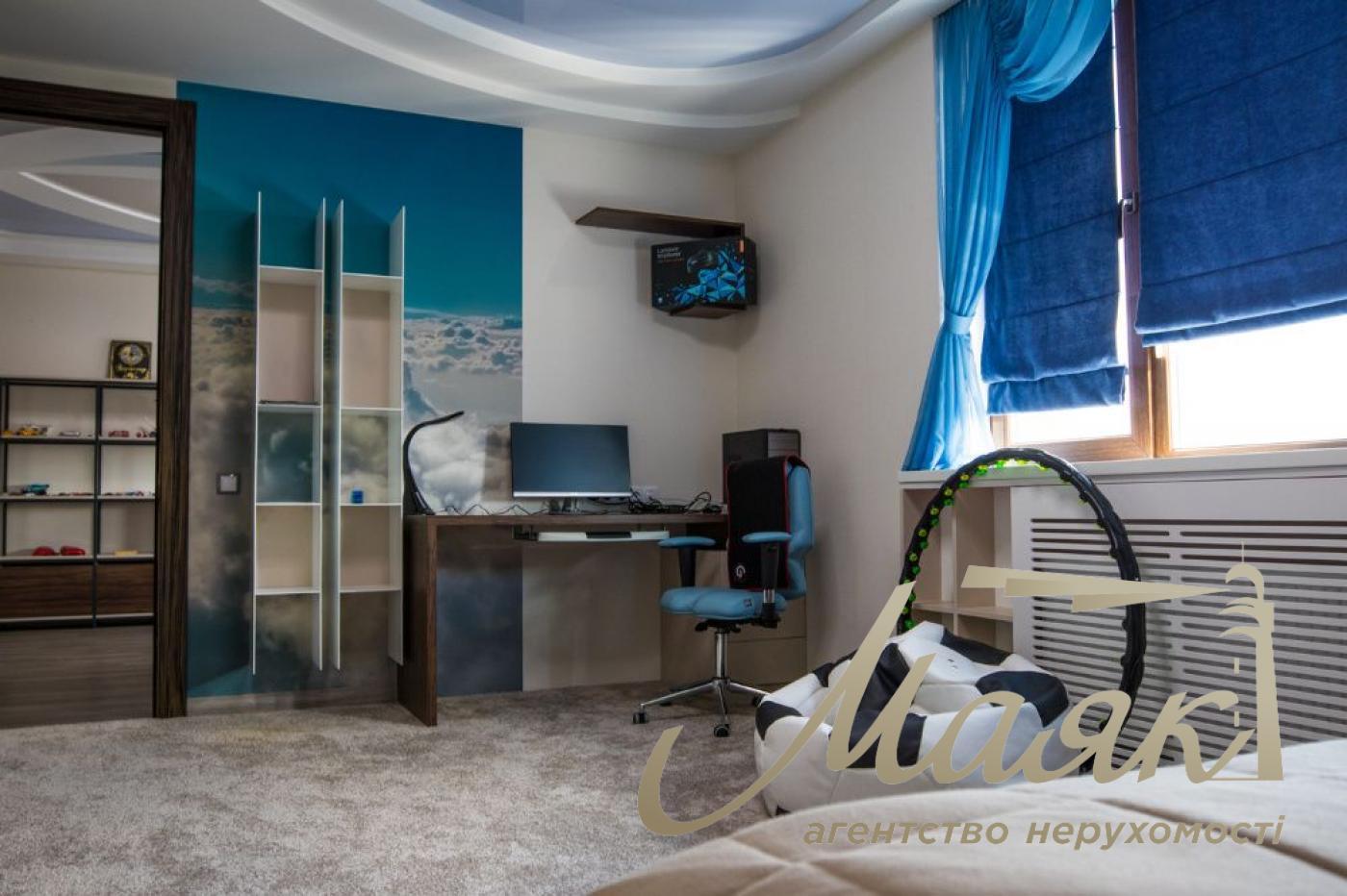 Sale of a penthouse with a view and a terrace of 416 m2 on Dneprovskaya Embankment, Osokorki