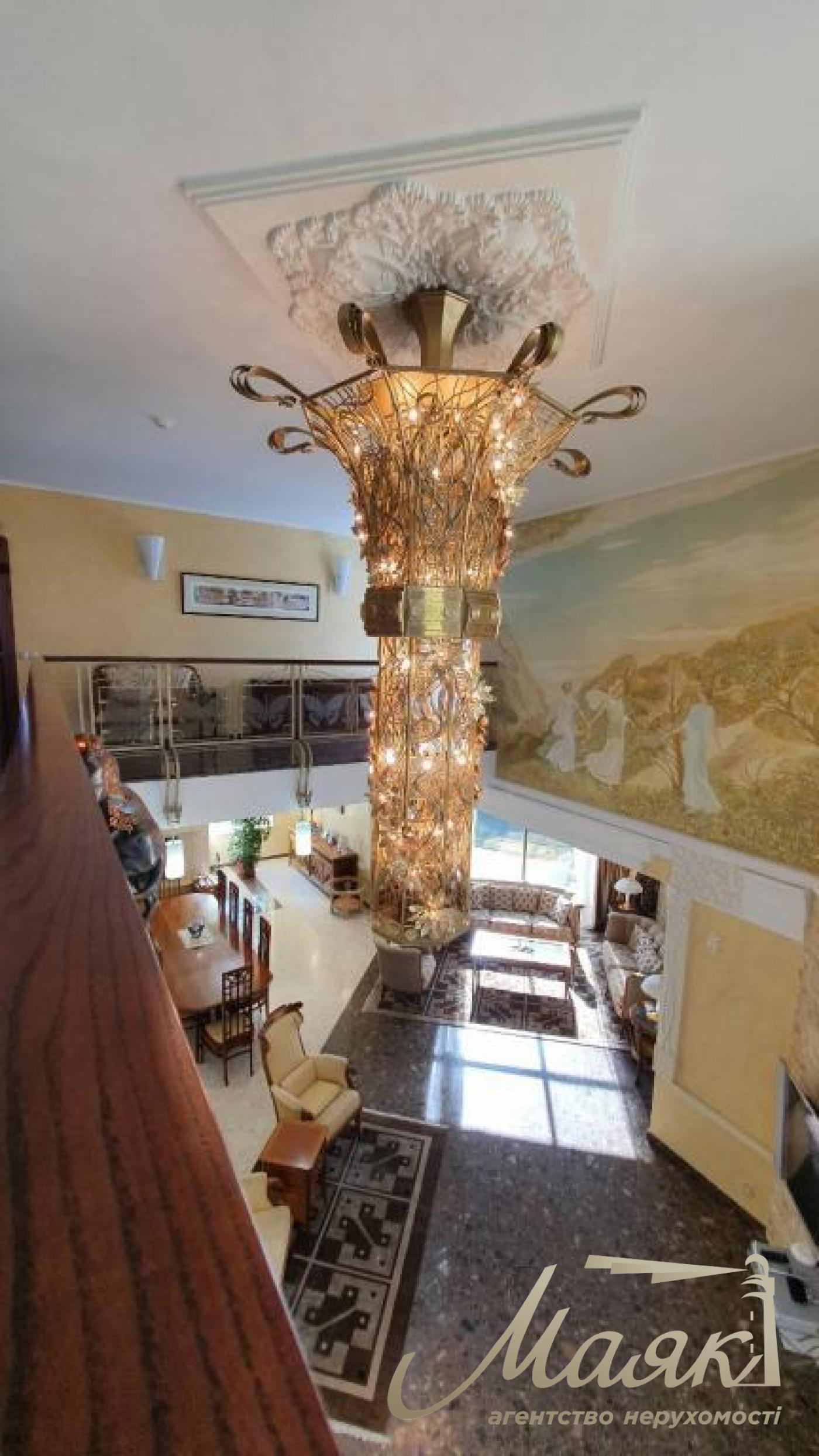 Sale of house 700m2 Kozin