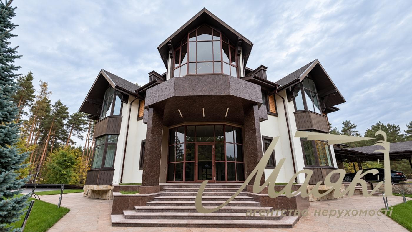 Оренда розкішного заміського будинку площею 1 217,2 м² у житловому комплексі «Південний» у с. Конча-Заспа/Козин, м. Київ, Голосіївський район, ділянка площею 40 соток