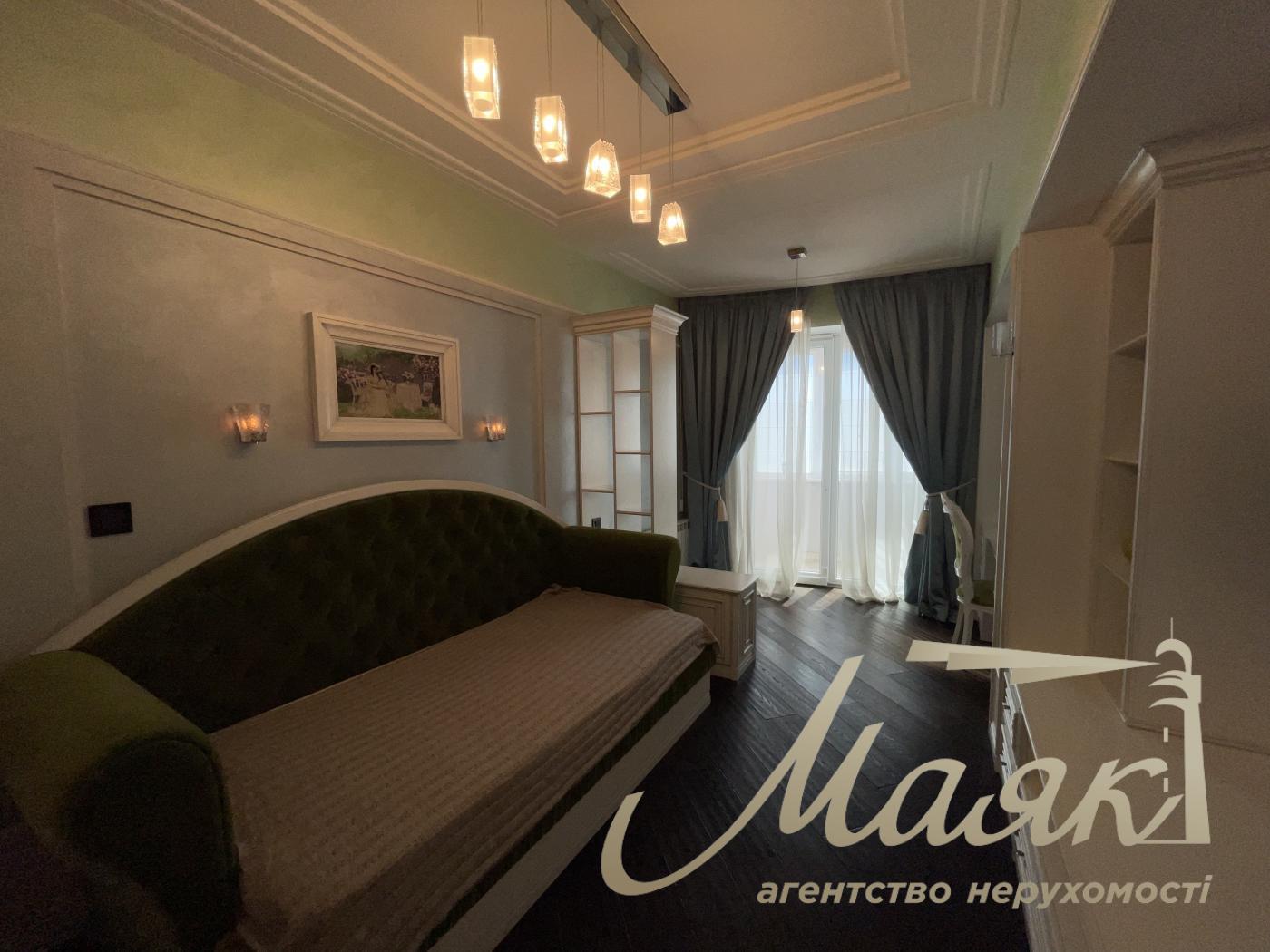 Rent penthouse str. Sribnokilska, Poznyaki, Osokorki
