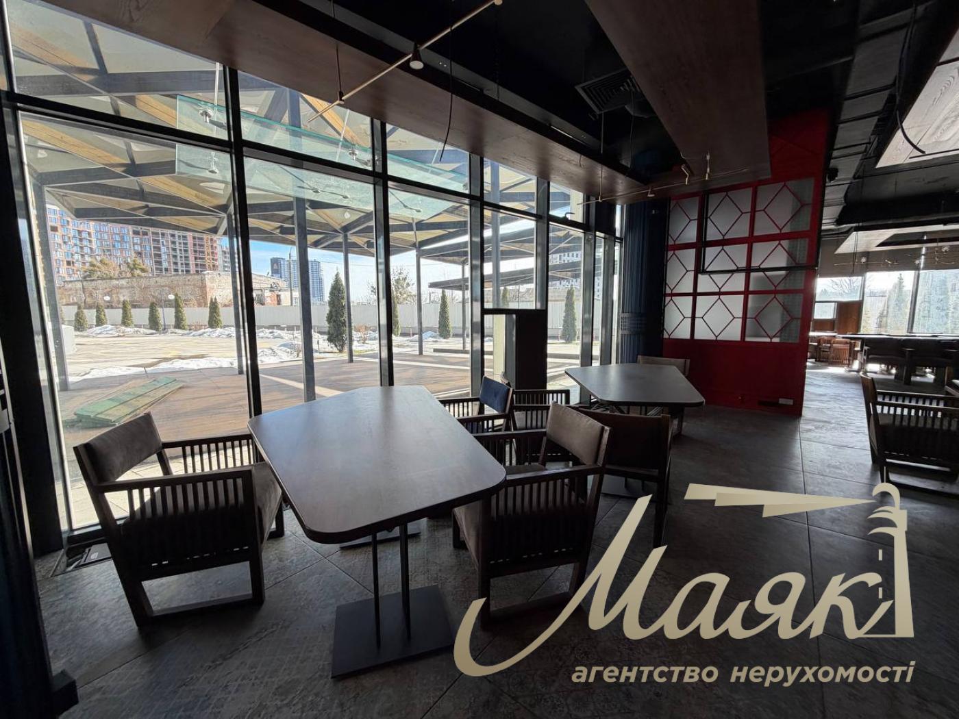 Продаж приміщення під ресторан у ЖК Новопечерські Липки, вул. Драгомирова, Печерськ, Київ