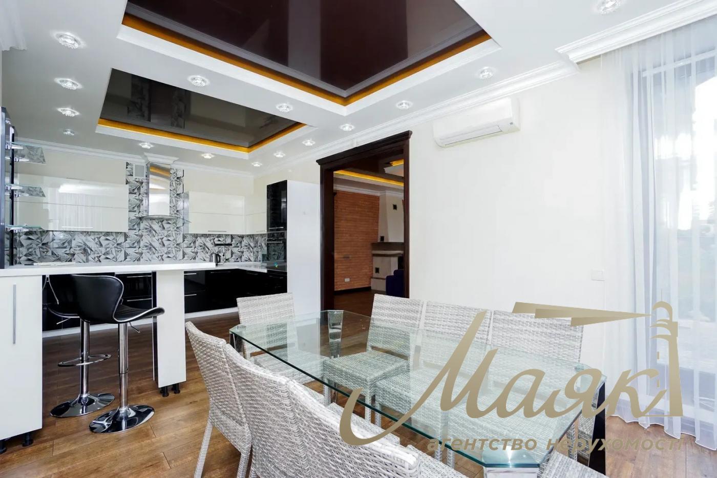 Продажа Дома 275м2 ул. Мечникова, Борисполь