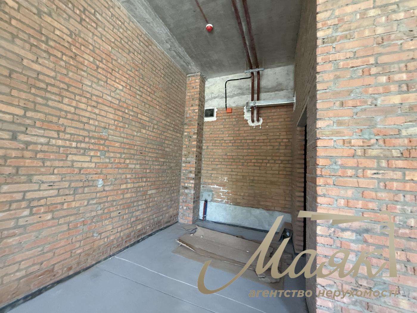 Оренда фасадного 110м2 приміщення ЖК Трініті вул. Тютюнника, 39/2