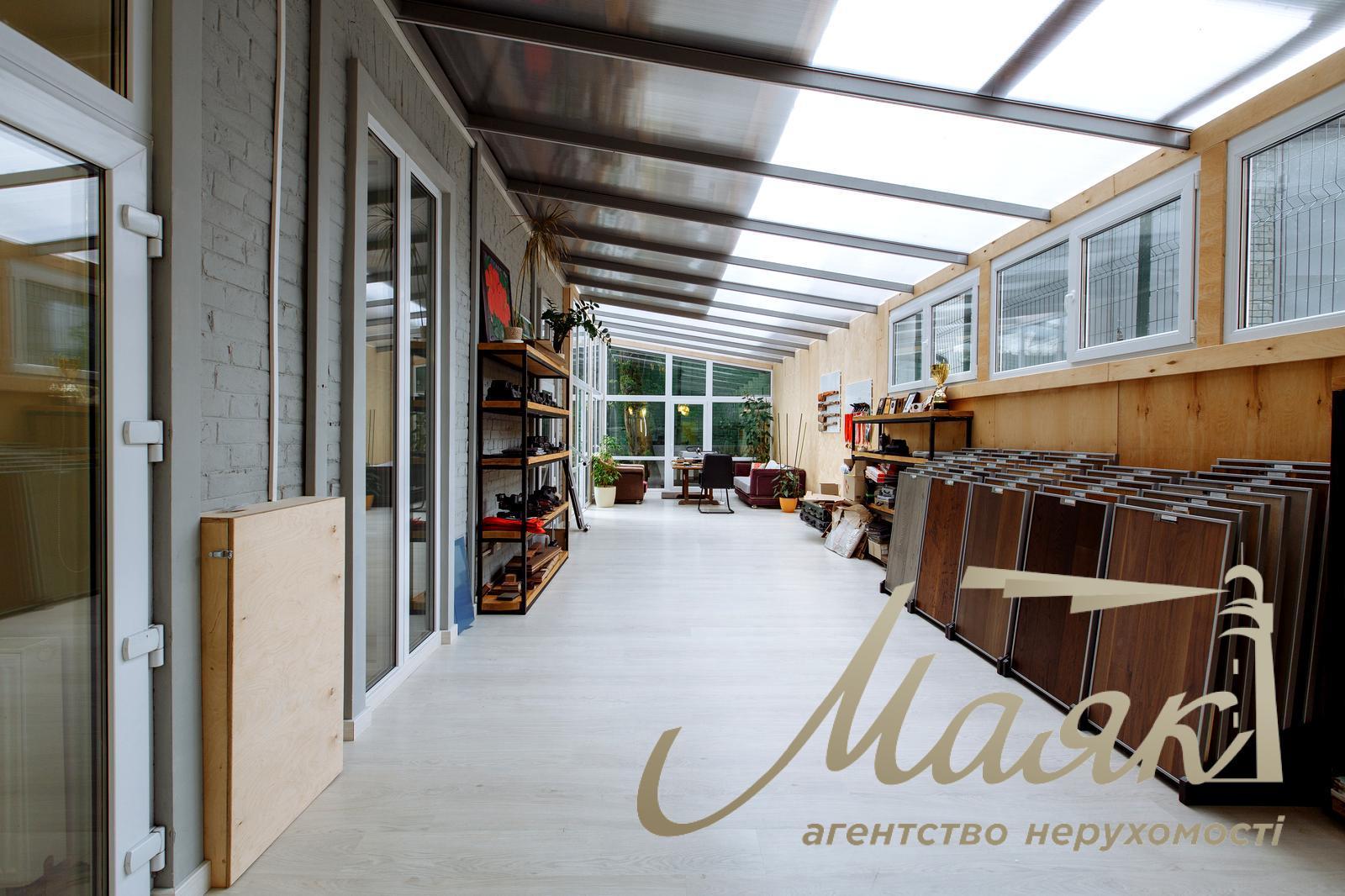 Оренда мебльованого офісу 180 кв.м вул. Шота Руставелі вул., 30-Б