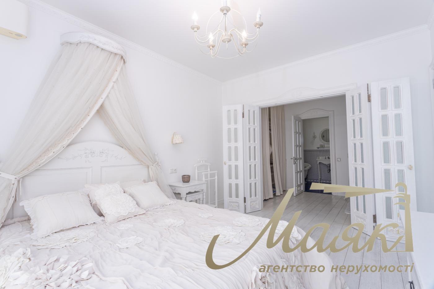 Продаж 3 кімнатної квартири в ЖК Park Avenue, пр-т Голосіївський
