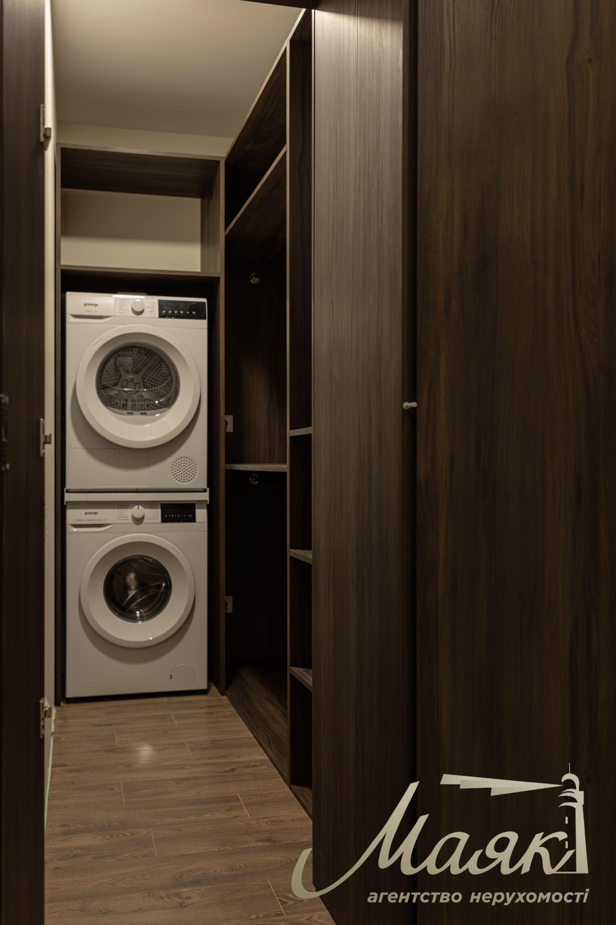 Продаж 1-кімнатної квартири площею 55 м² з дизайнерським ремонтом у ЖК «Новий Автограф», вул. Романа Мстиславича, 22, Дніпровський район