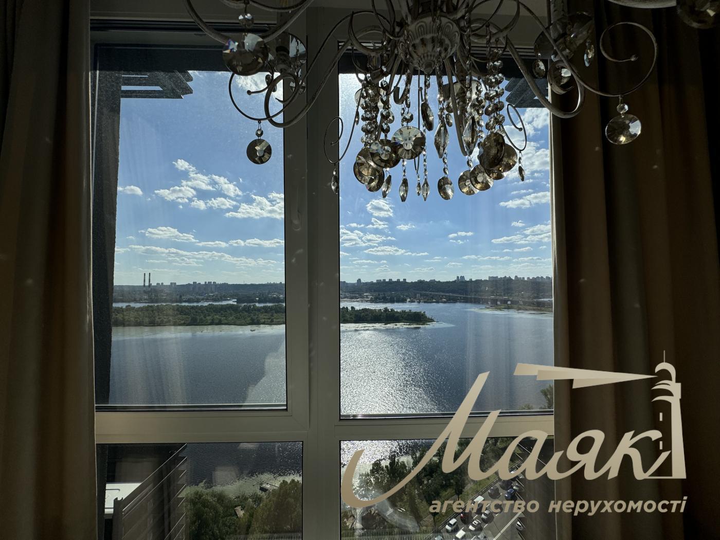 Sale of 1-room apartment in the Great residential complex, Dneprovskaya Embankment