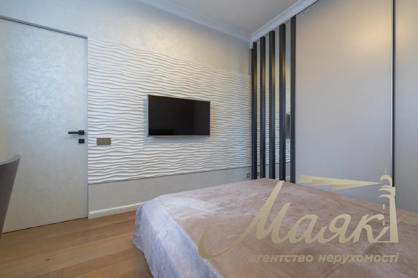 Продаж 3-кімнатної квартири в ЖК Royal Tower, 86м², вул. Саксаганського, 37К, Центр, Київ