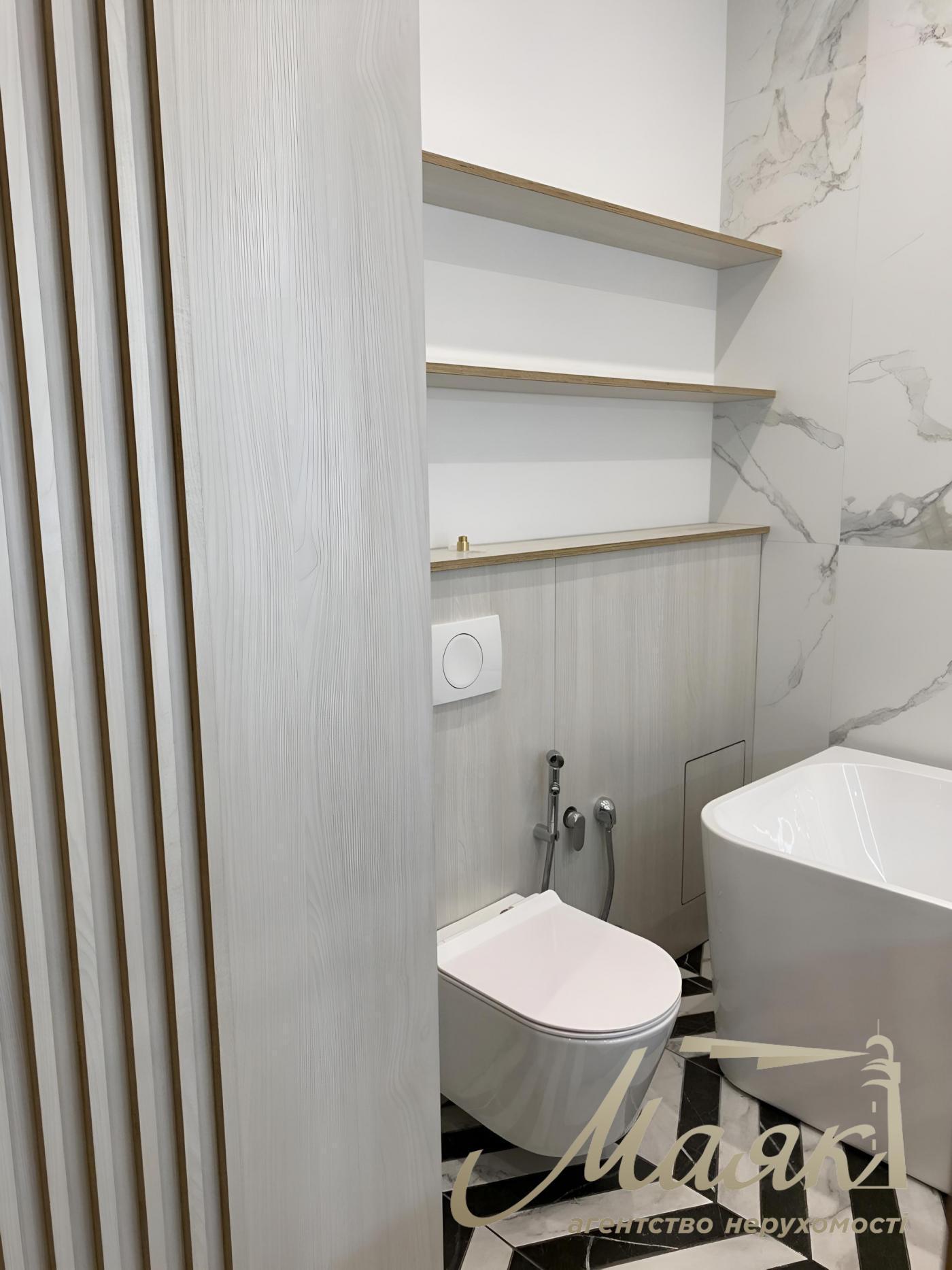Продаж 1 кімнатної квартири в ЖК Smart Plaza Obolon, вул.Левка Лук'яненка 21/19, Оболонь.