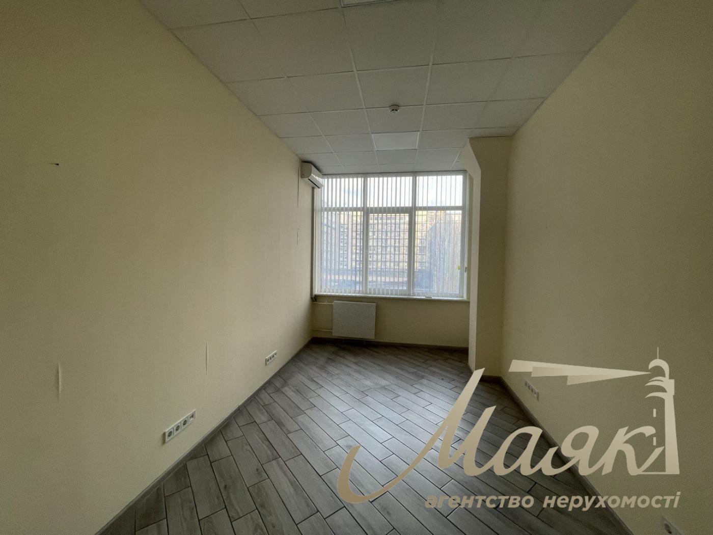 Оренда офісного приміщення 140м2 біля метро Печерська