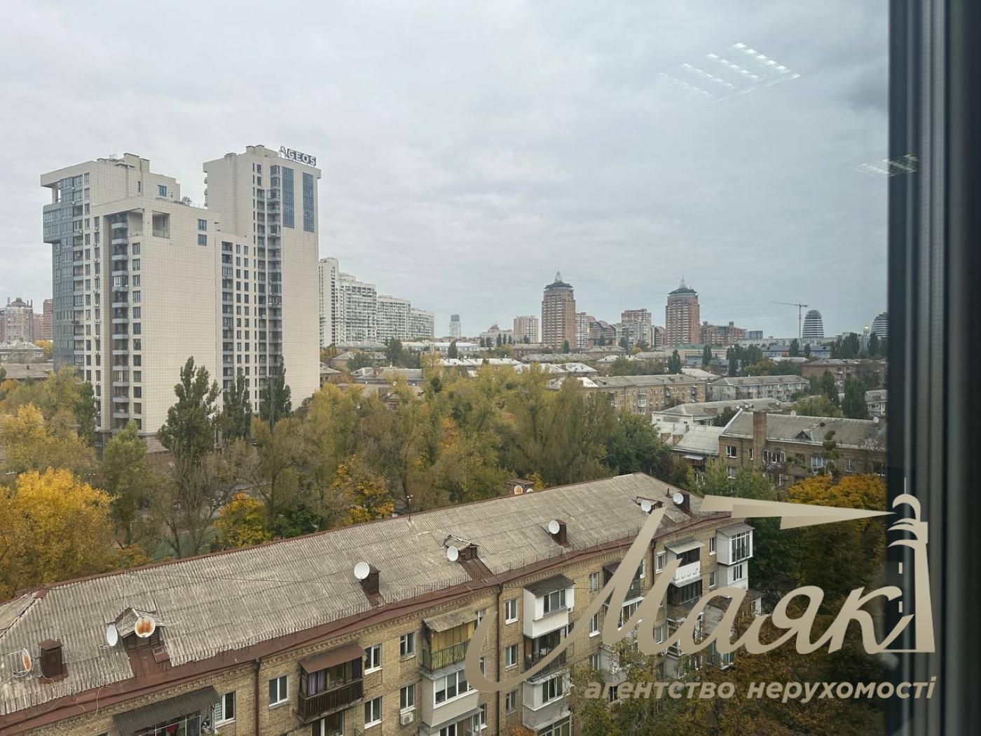 Оренда офісу 914м2 по вул.Міхновського, Звіринецька