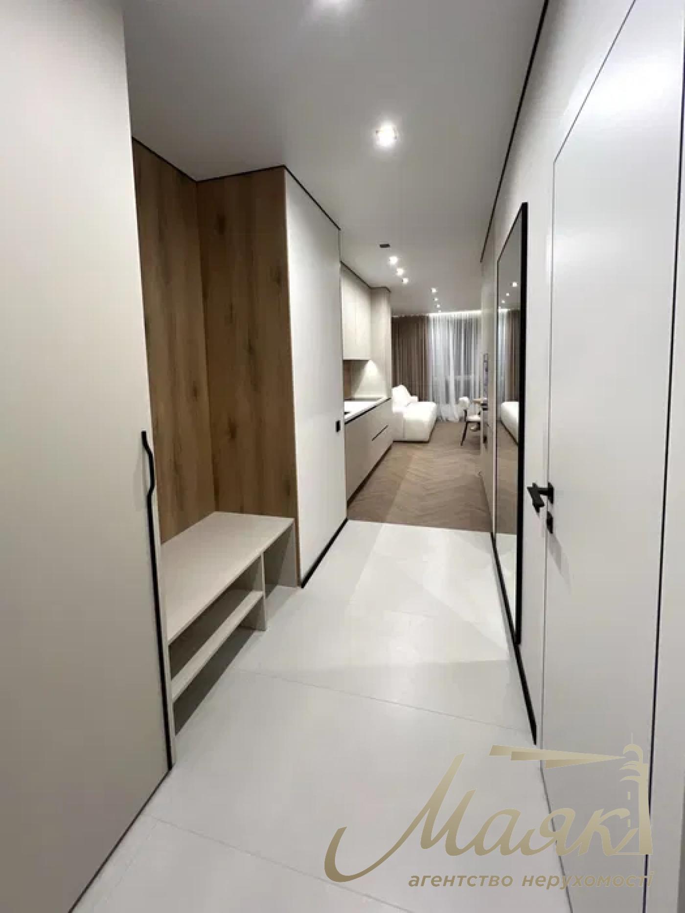 Продажа 2-комнатной квартиры ЖК Варшаский 3, ул. Змиенко