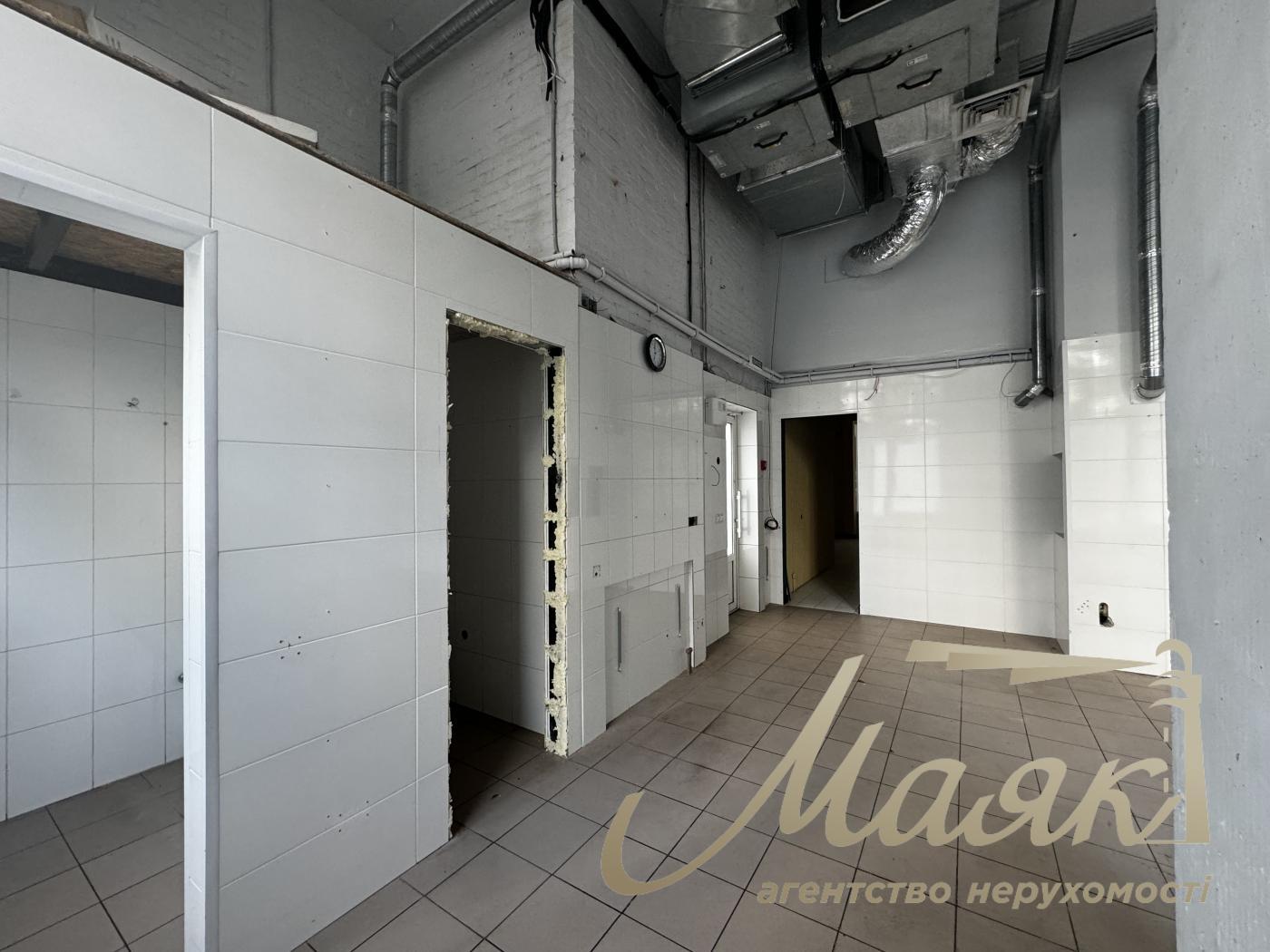 Lease of front commercial premises Residential Complex Novopecherskie Lipki