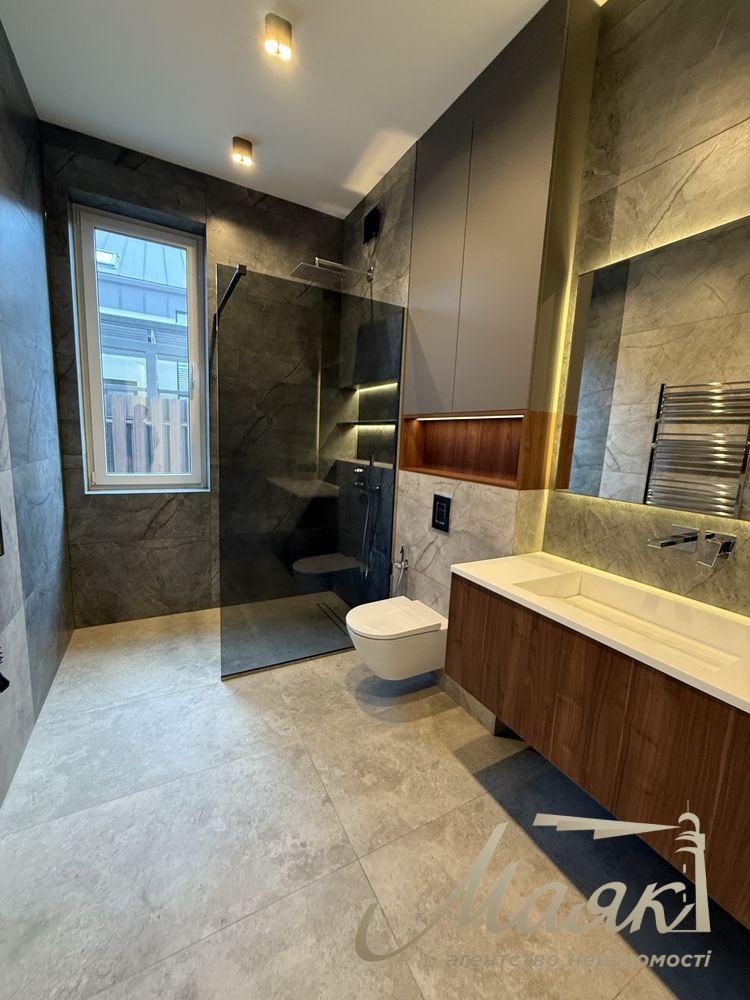 Продажа дома 175 м² с. Лесники, закрытая территория, Обуховское направление, Киевская область