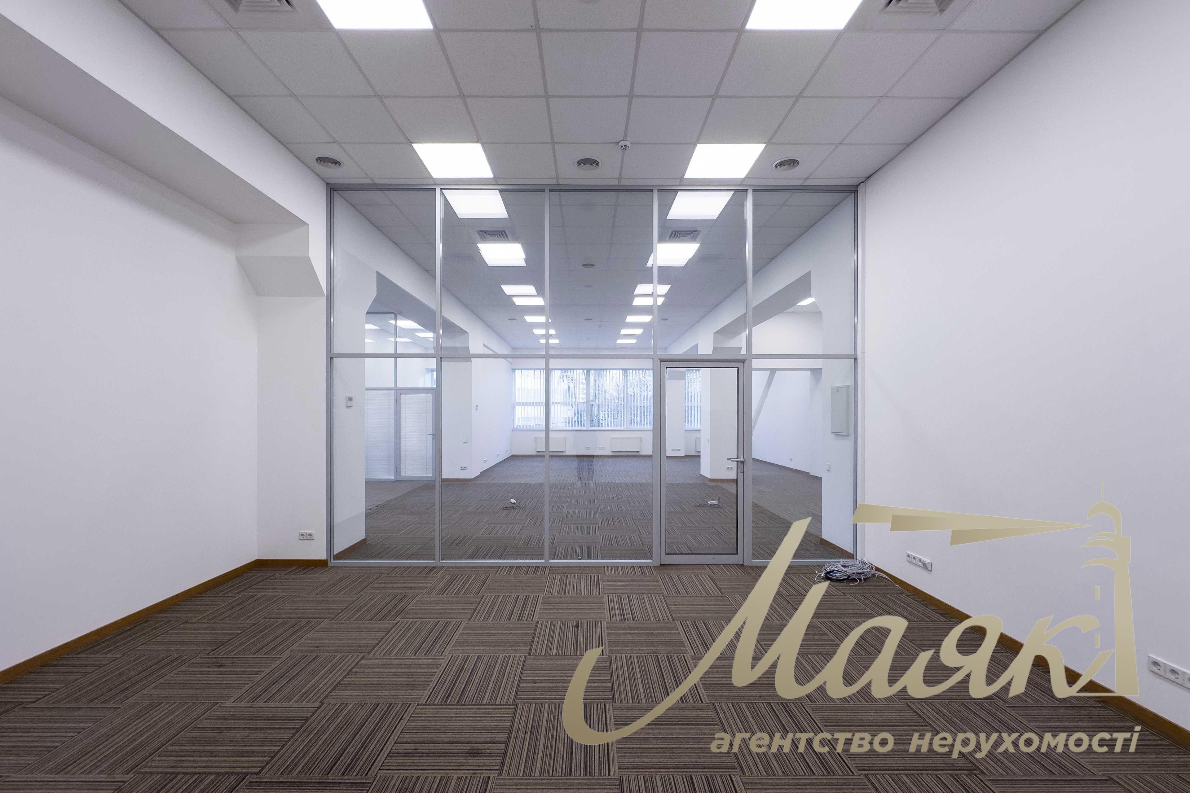 Office for rent 300 m2 in BC Victoria Park, Maksimovicha street, Vasilkivska metro station