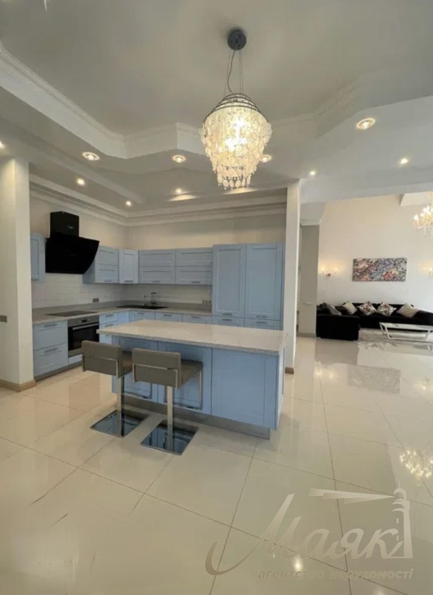 Оренда будинку 400м2 СМТ Козин/Конча-Заспа. Б. Дамба. Оренда будинку.