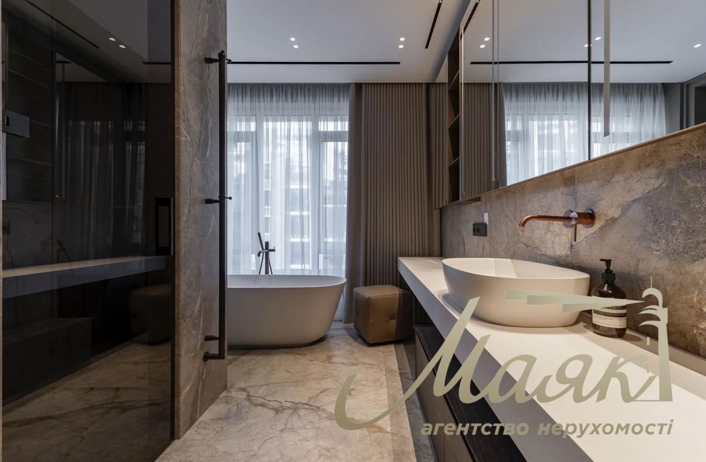 Продаж дворівневого пентхауса площею 204 м² Київ, Печерський район, ЖК "Бульвар Фонтанів", вул. Саперне поле, 5