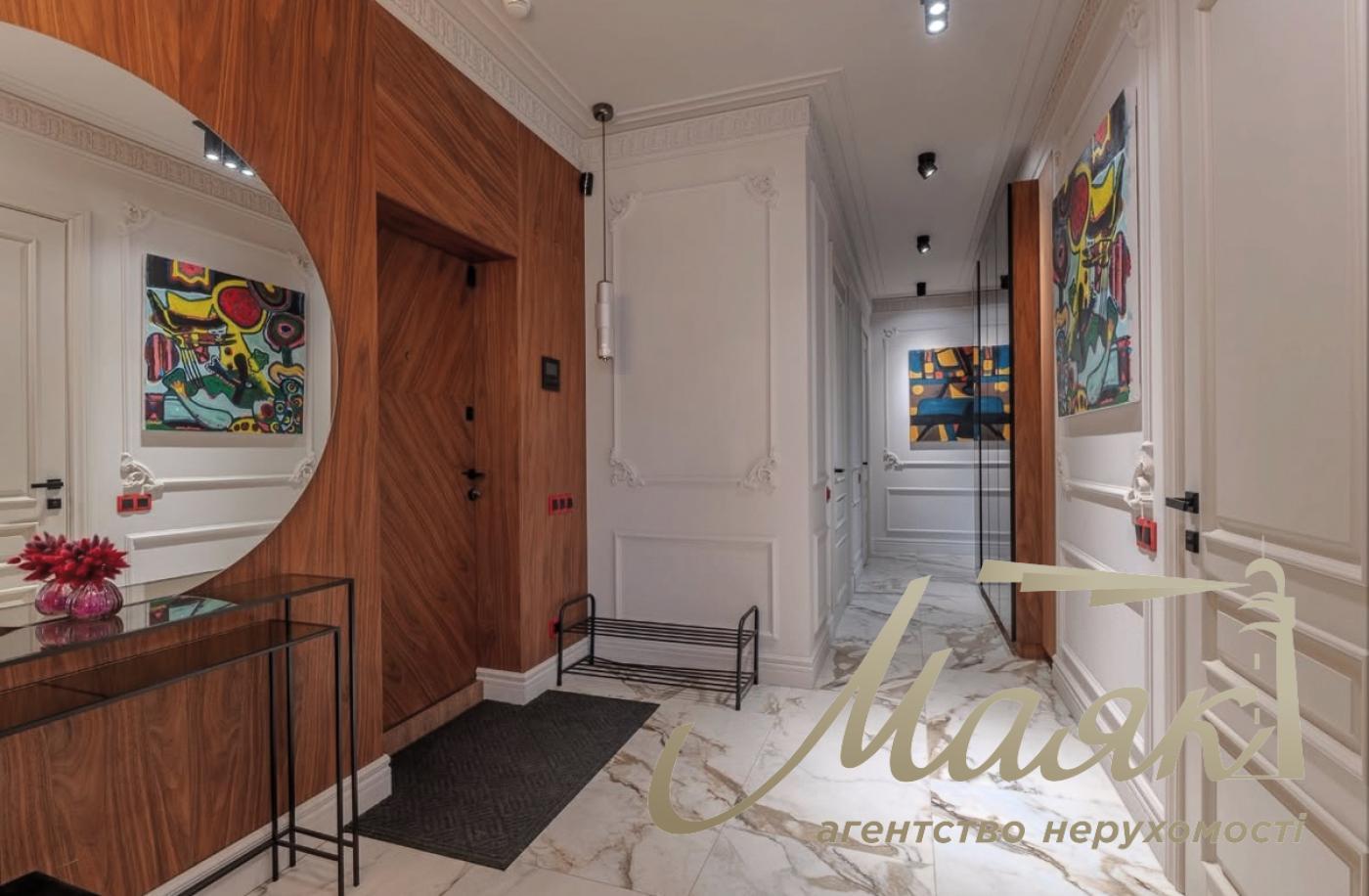 Business class apartment for sale 127 m² in Residential Complex Boulevard of Fountains, Kiev