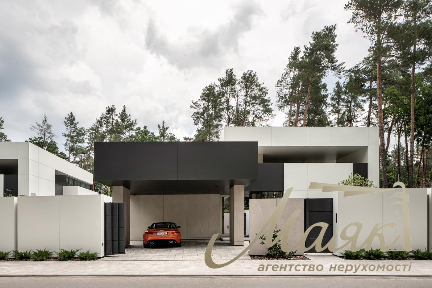 Продажа дома, 305 м2 с бассейном, участок 11 соток, Плюты