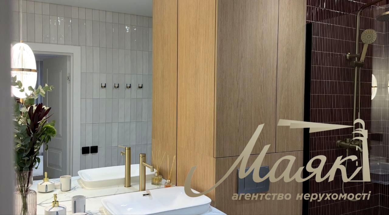 Продажа 2-комнатной квартиры в ЖК Варшавский 3, Подольский район, Киев