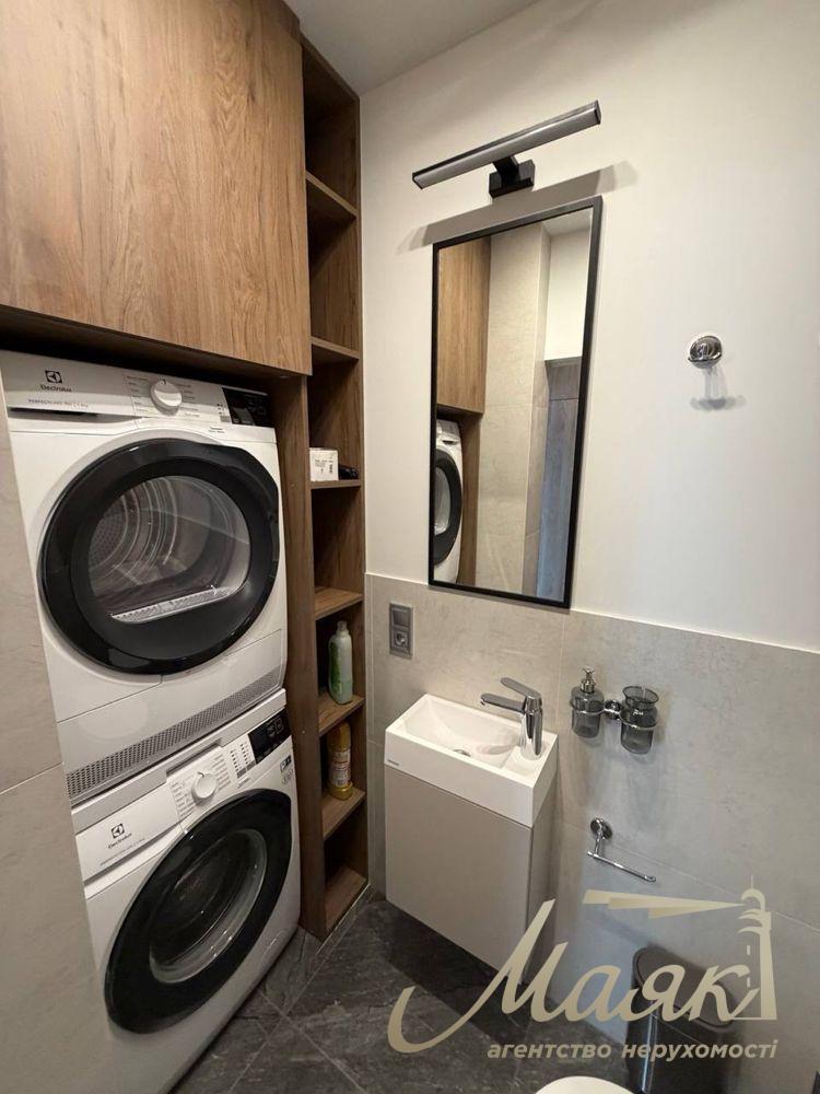 For sale 3-room apartment with repair LCD Italian Quarter, Obolonsky district.