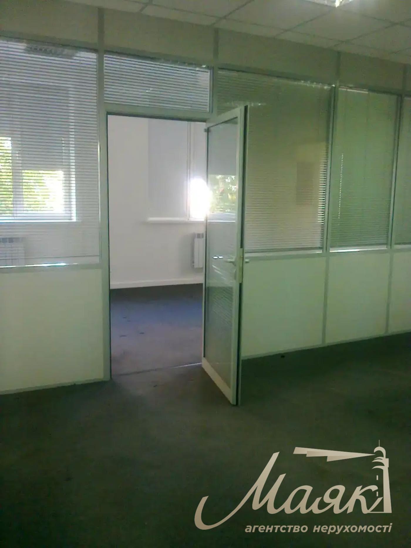 Оренда офісу площею 270 м² на провулку Варязькому, 4Б, Воздвиженка, Центр
