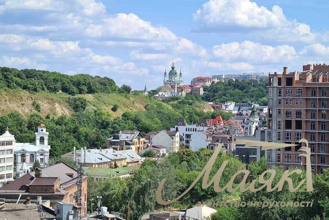 For sale 2-bedroom apartment in Business Class Residential Complex "Podil Plaza & Residence" Podilskyi