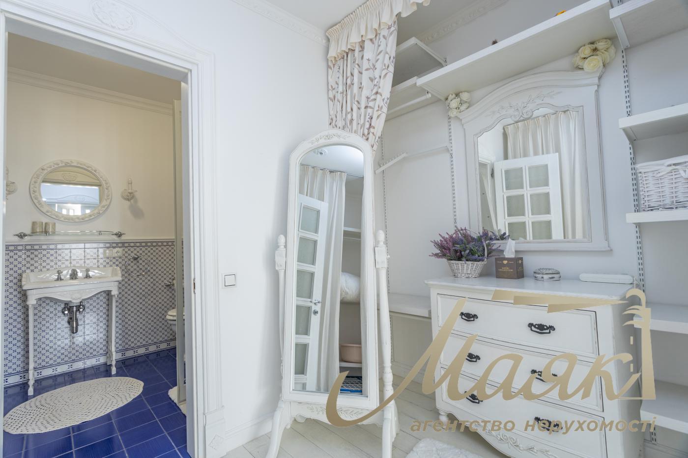 Продаж 3 кімнатної квартири в ЖК Park Avenue, пр-т Голосіївський