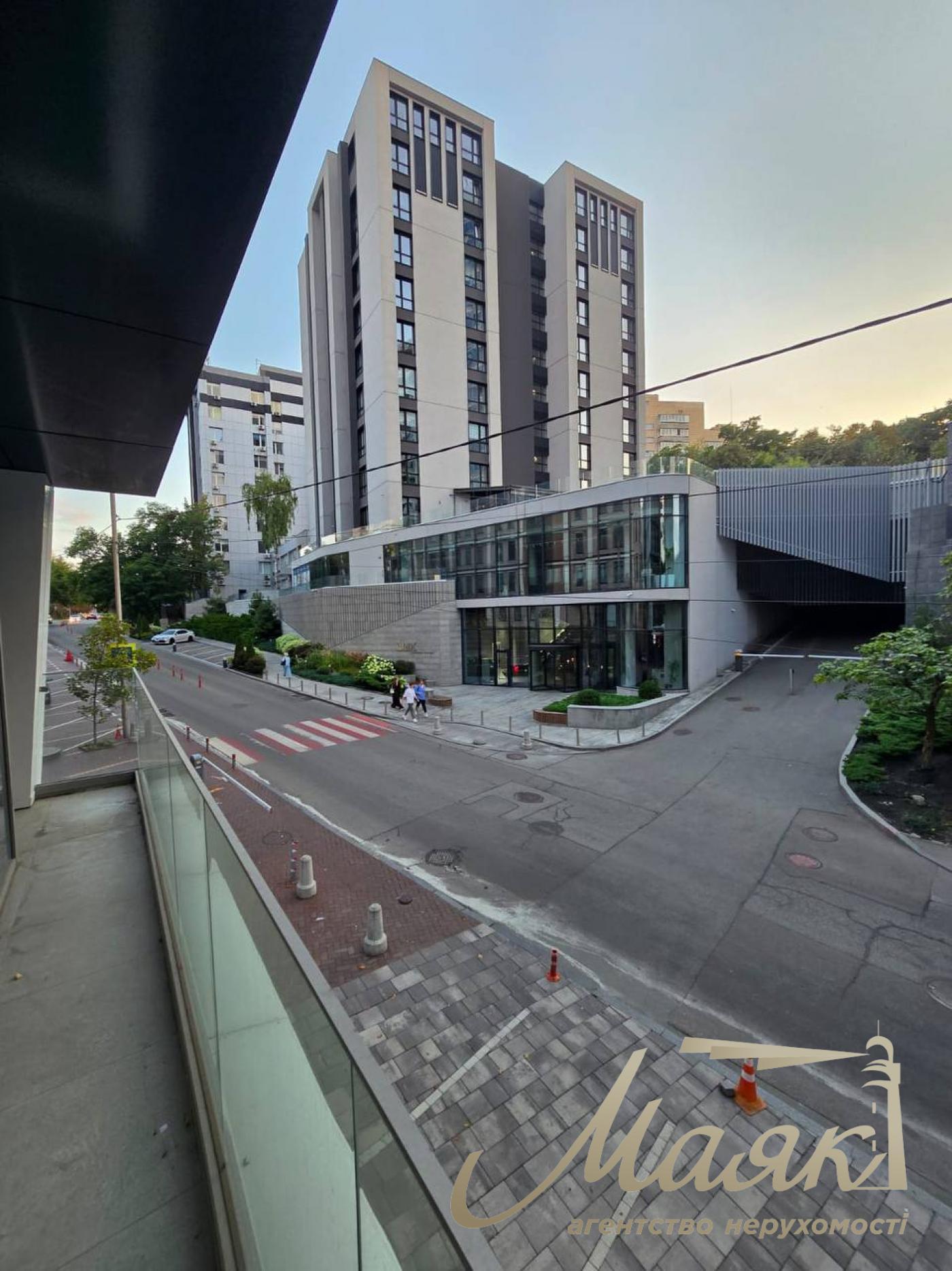 Продаж 3к квартири, 82 м2, ЖК Nobility, Печерськ