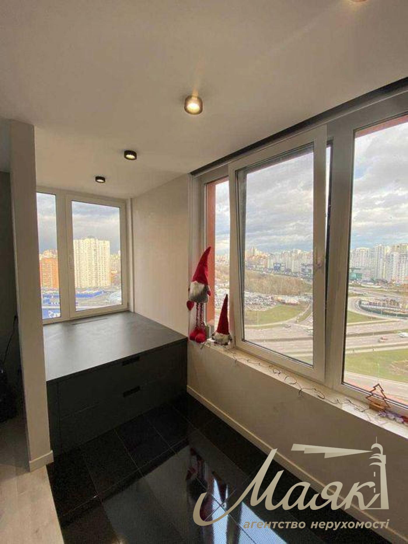 Sale of 3-room apartment, 68 m2 in residential complex Seven Seven Dneprovskaya embankment Osokorki