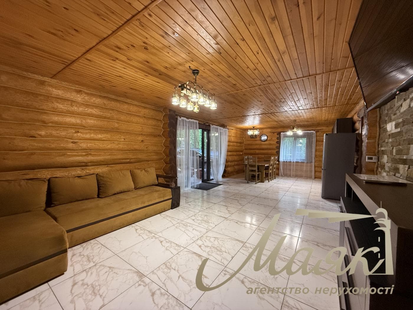 Оренда 3-поверхового будинку площею 280 м², Голосіївський район, Мишеловка