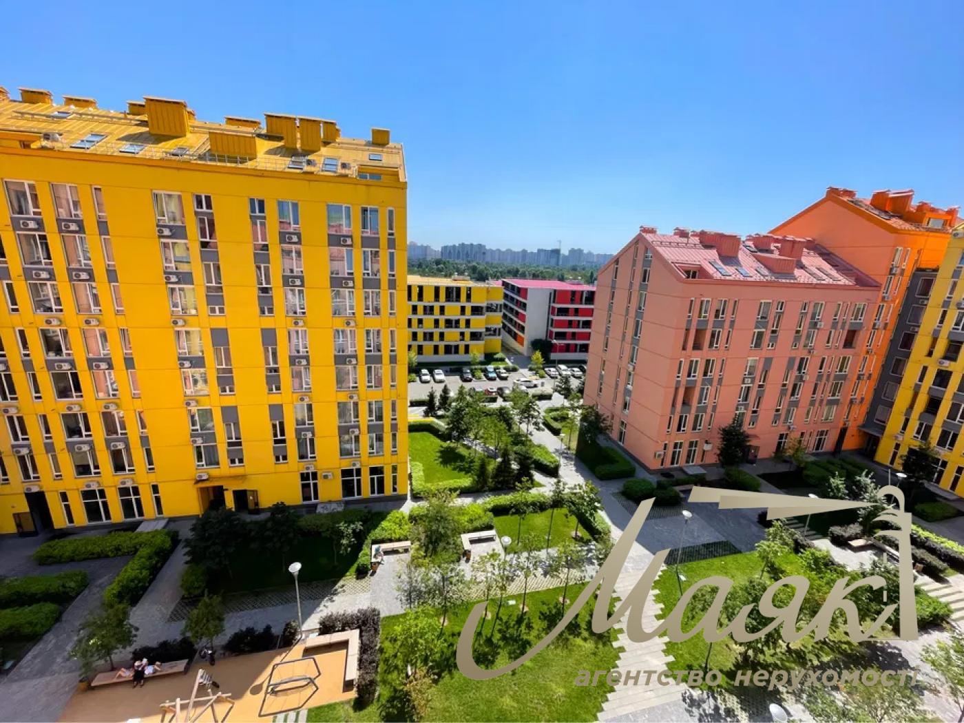 Продажа двухуровневой 2к квартиры ЖК Комфорт Таун, ул. Березнева, Соцгород