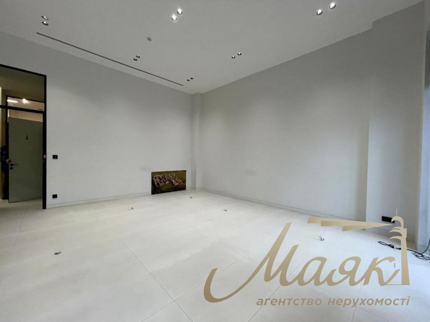 Оренда комерційного приміщення 267 м.кв ЖК Нова Англія