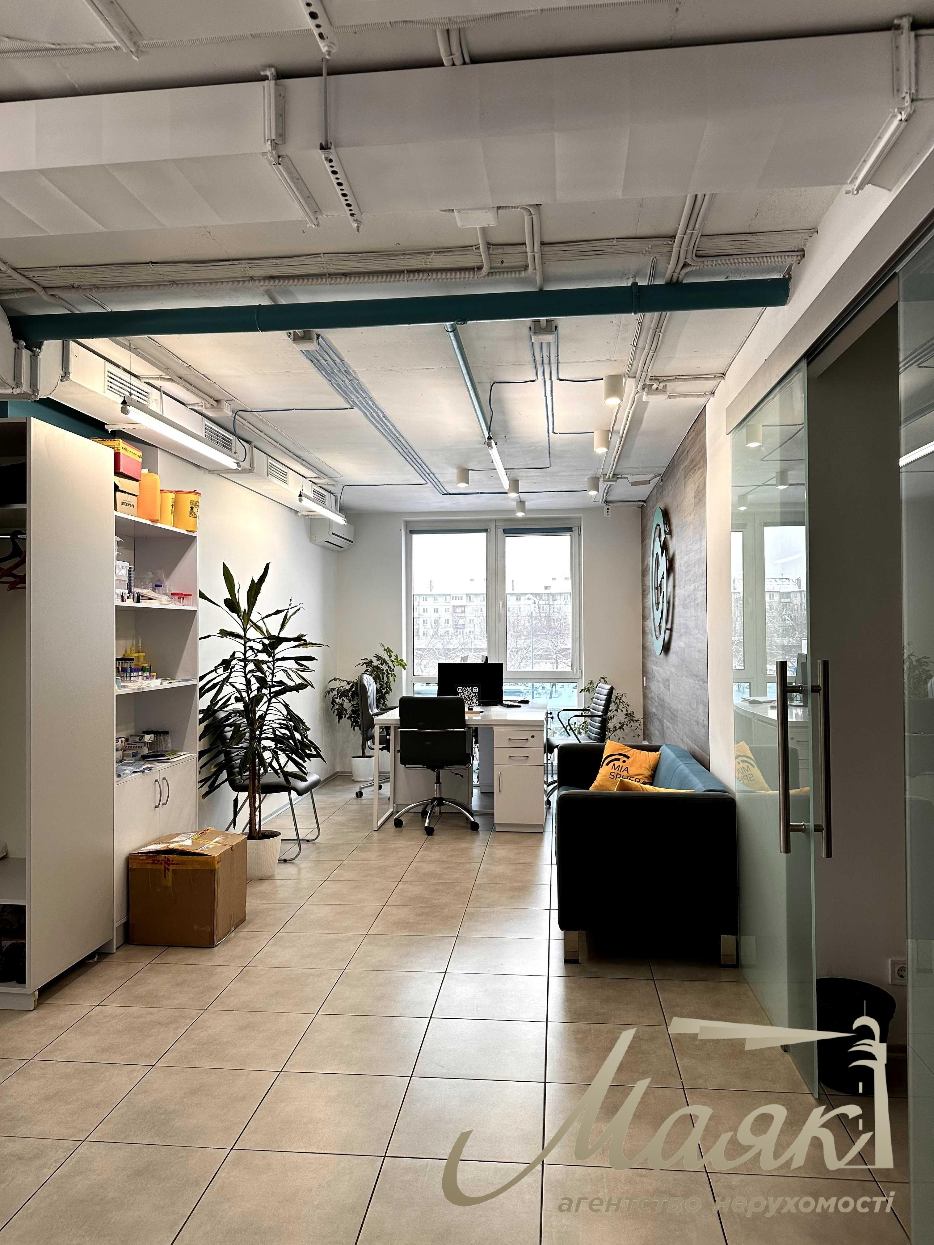 Office space for rent 102m2 furnished, Sobornosti 30A, Levoberezhnaya