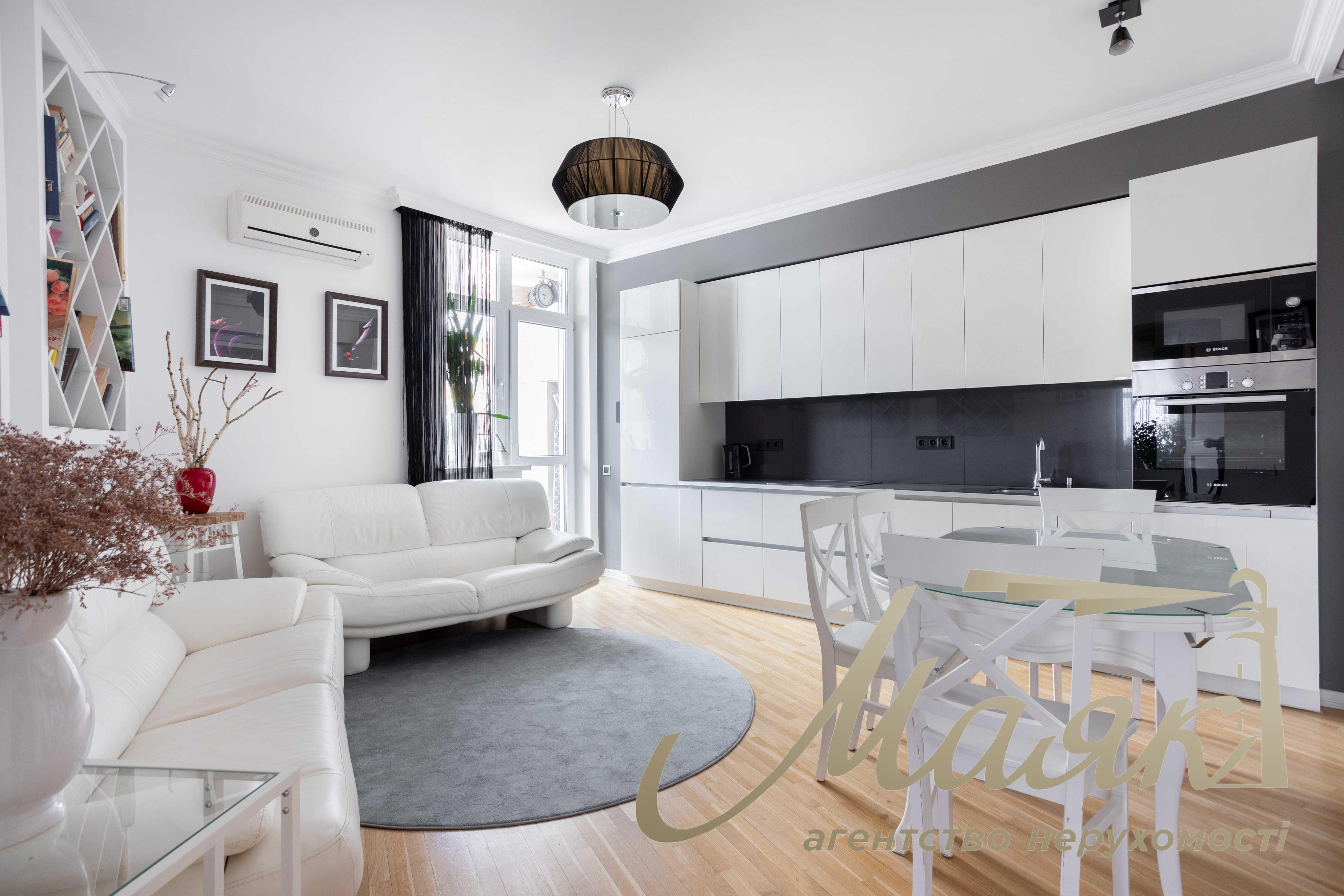 Аренда 4-х комнатной квартиры в ЖК Яскравый, Оболонский район.