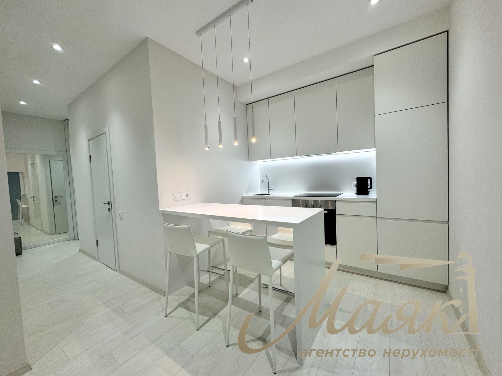 Аренда новой стильной квартиры 70м2 в ЖК «Новопечерские Липки». Андрея Верхогляда 11В, Печерский район