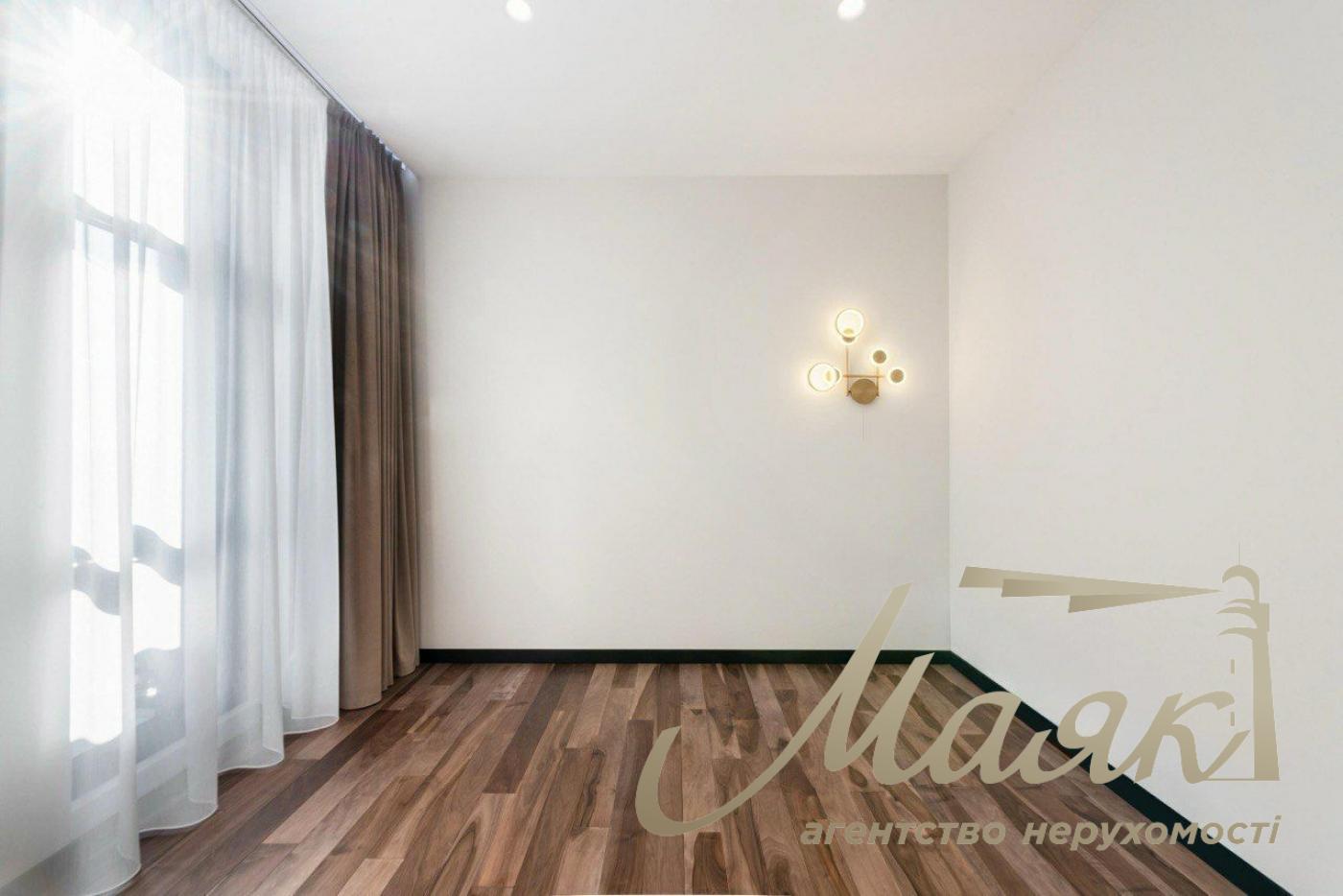 Продаж 3-кімнатної квартири 106м2 ЖК TRIIINITY, Печерський район, вул. Василя Тютюнника, 39/2