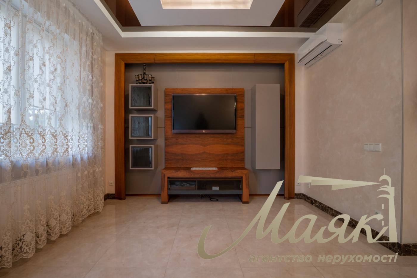 Продаж будинку/таунхауса 200м2 Оболонь, Київ