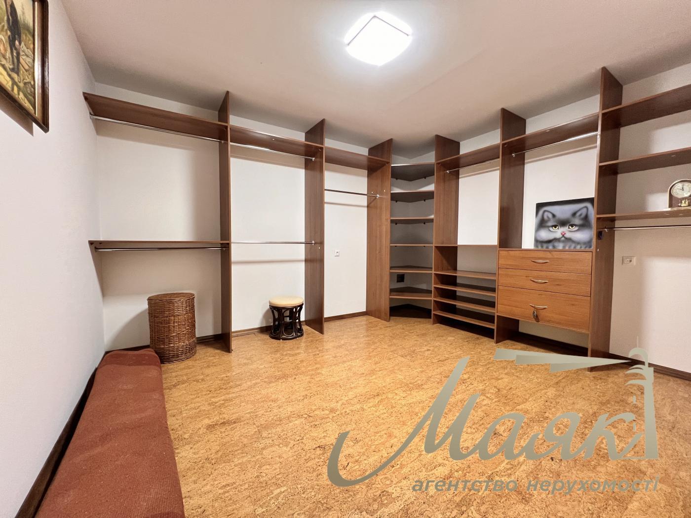 Оренда 2-х поверхової резиденції 430м2, Козин, Конча - Заспа