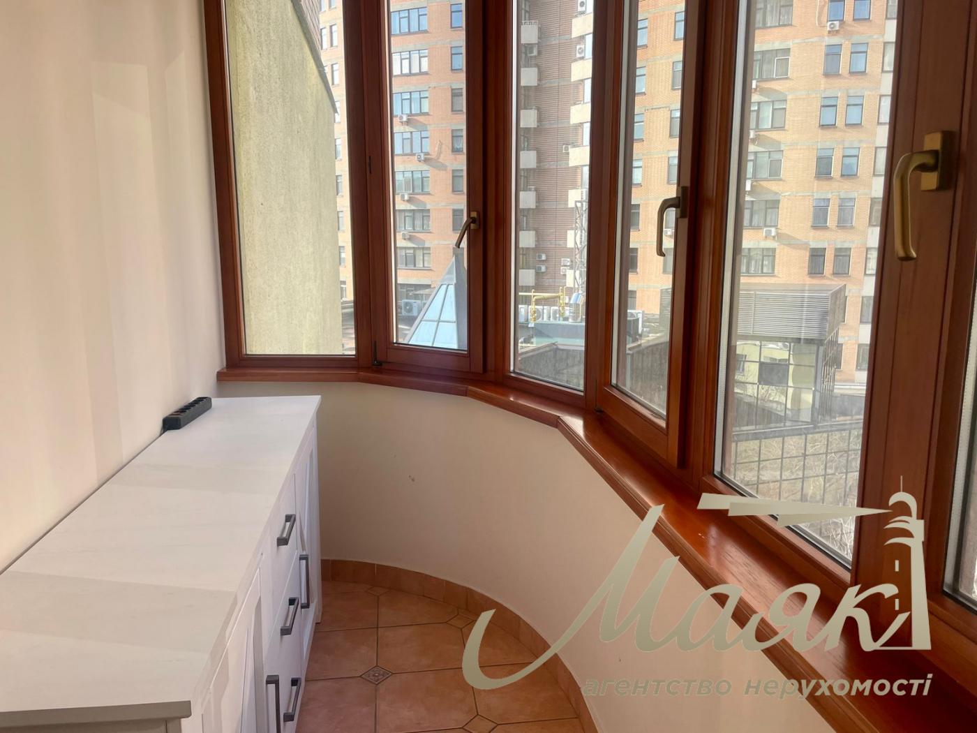 Оренда 4-кімнатної квартири 115м2, вул.Старонаводницька, Печерськ