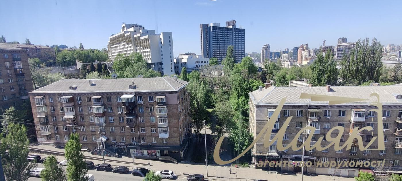 Оренда офісу площею 1620 м² у бізнес-центрі класу А «Парус», вул. Мечникова, 2, Печерськ.