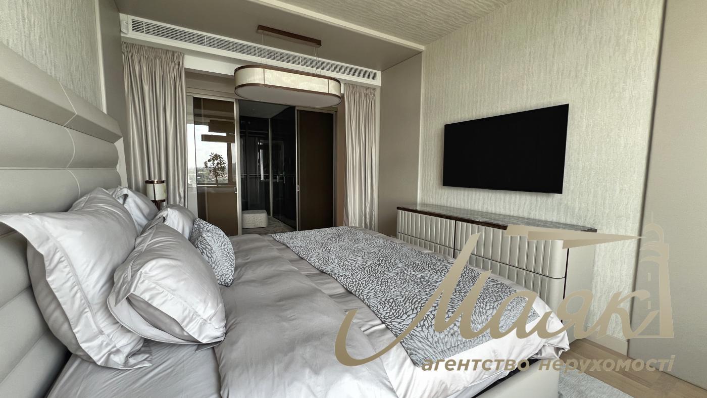 Продажа квартиры в ЖК TETRIS HALL, ул. Федорова, Печерск, Киев