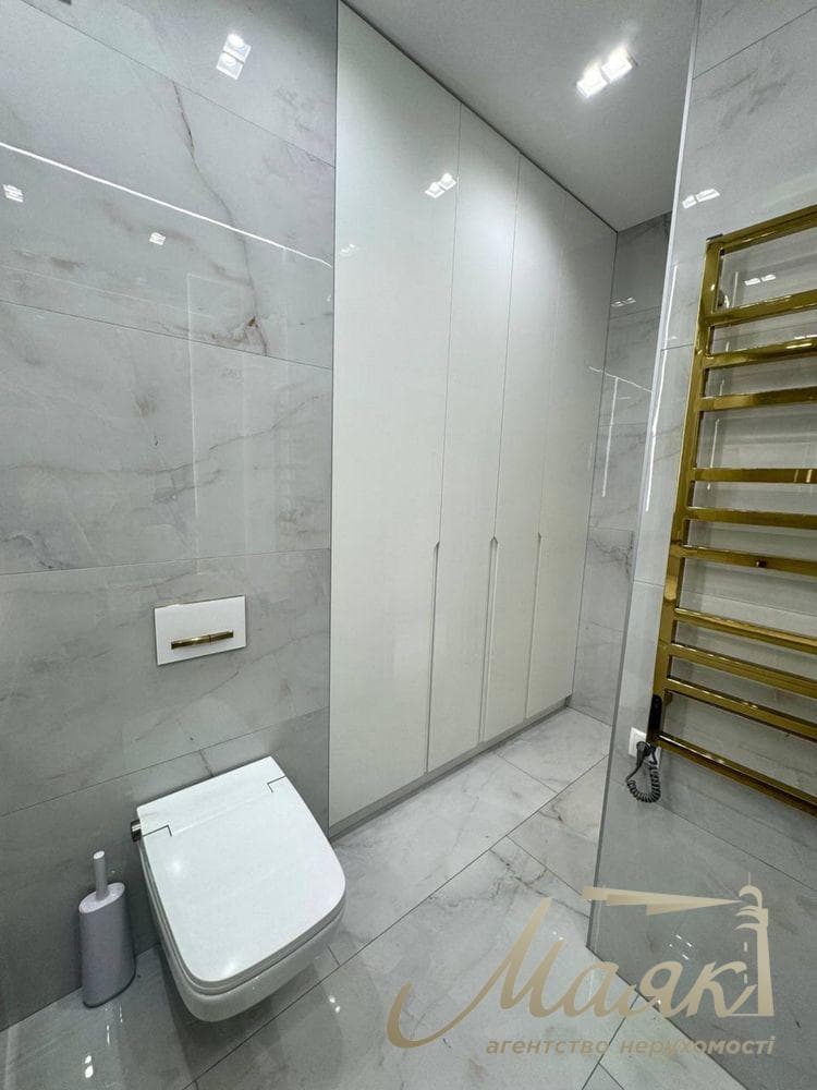 Продажа 3-комнатной квартиры 100м2 ЖК Delmar Печерский