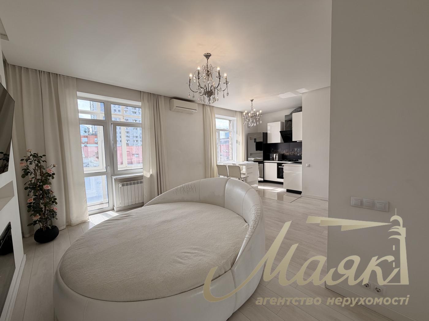 Studio apartment for sale on Olimpiyskaya, Bolshaya Vasilkovskaya str.