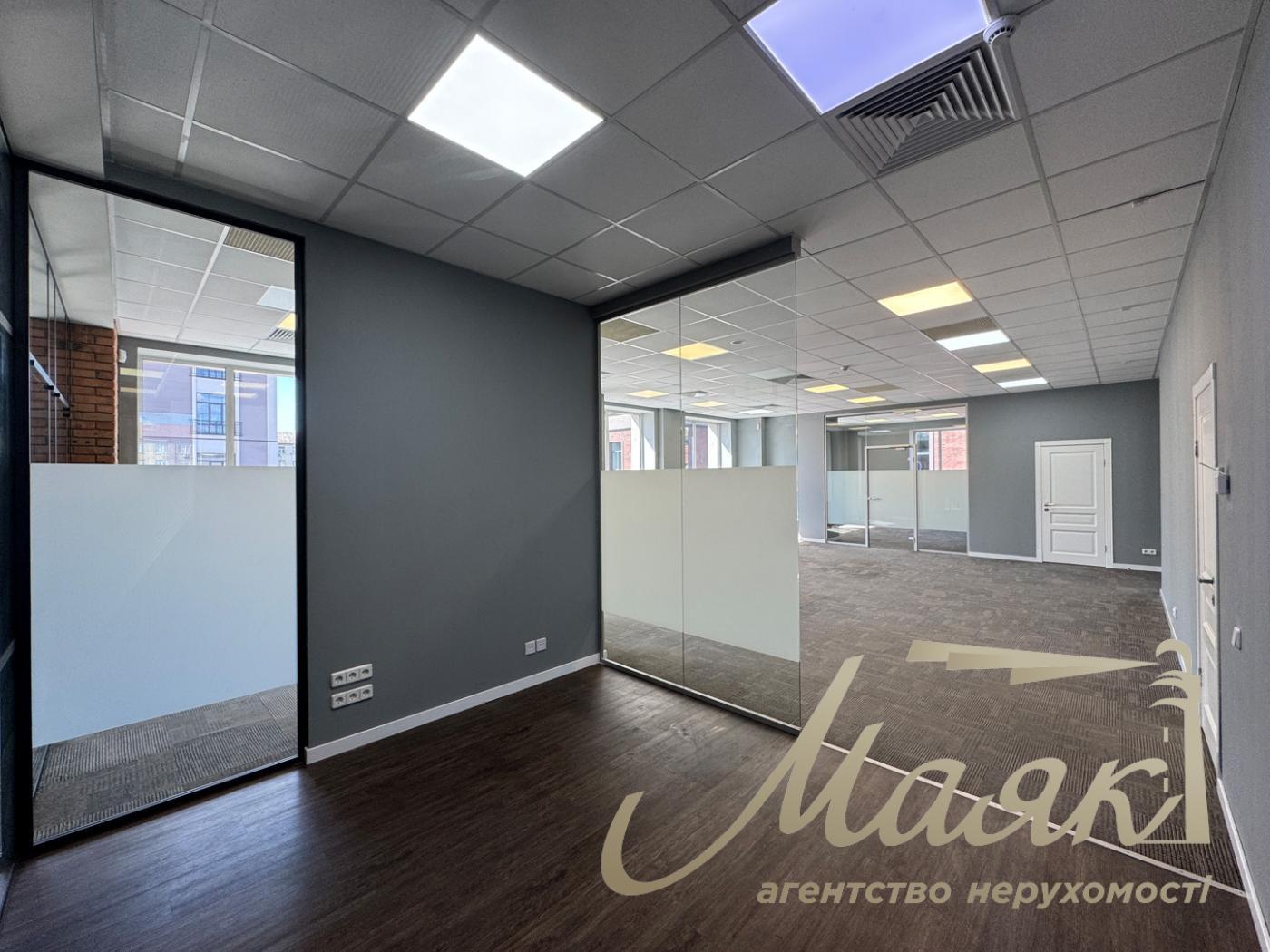 Аренда офиса 353 м2 в БЦ "B" класса, Дорогожичи, большая парковка