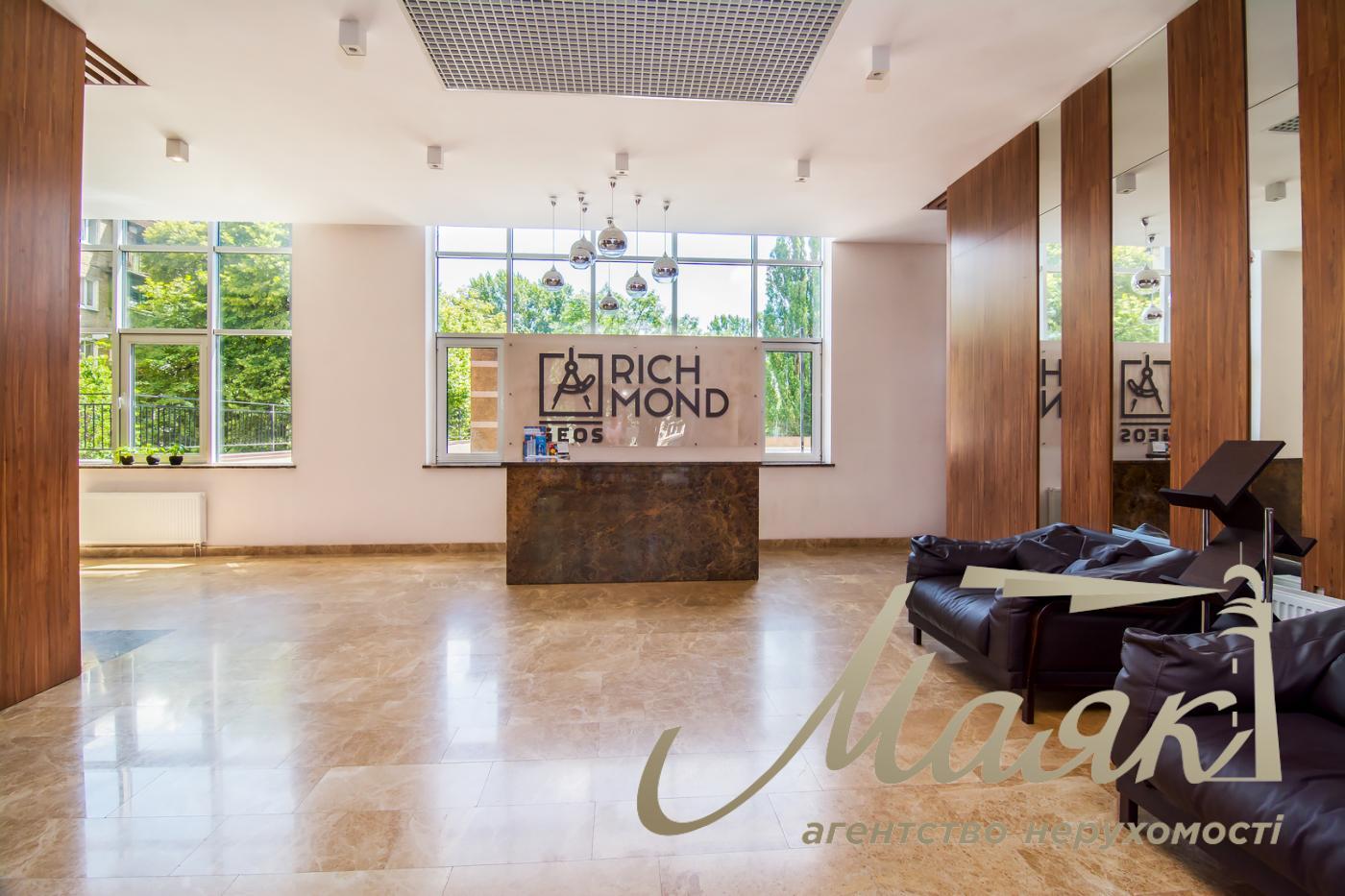 Оренда офісу 140м2 в ЖК Richmond вул.Маккейна 26, Печерський район.